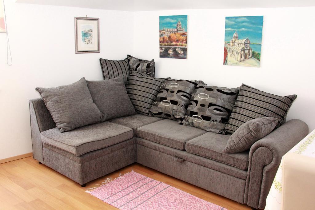 Apartment Bucevic Шибеник Екстер'єр фото
