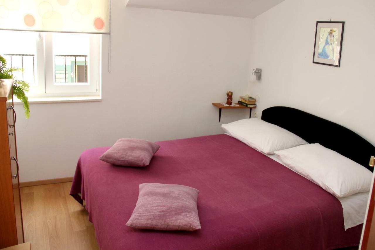 Apartment Bucevic Шибеник Екстер'єр фото